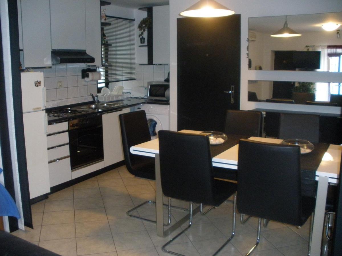 Baska Apartment-Studio Fiorino Extérieur photo
